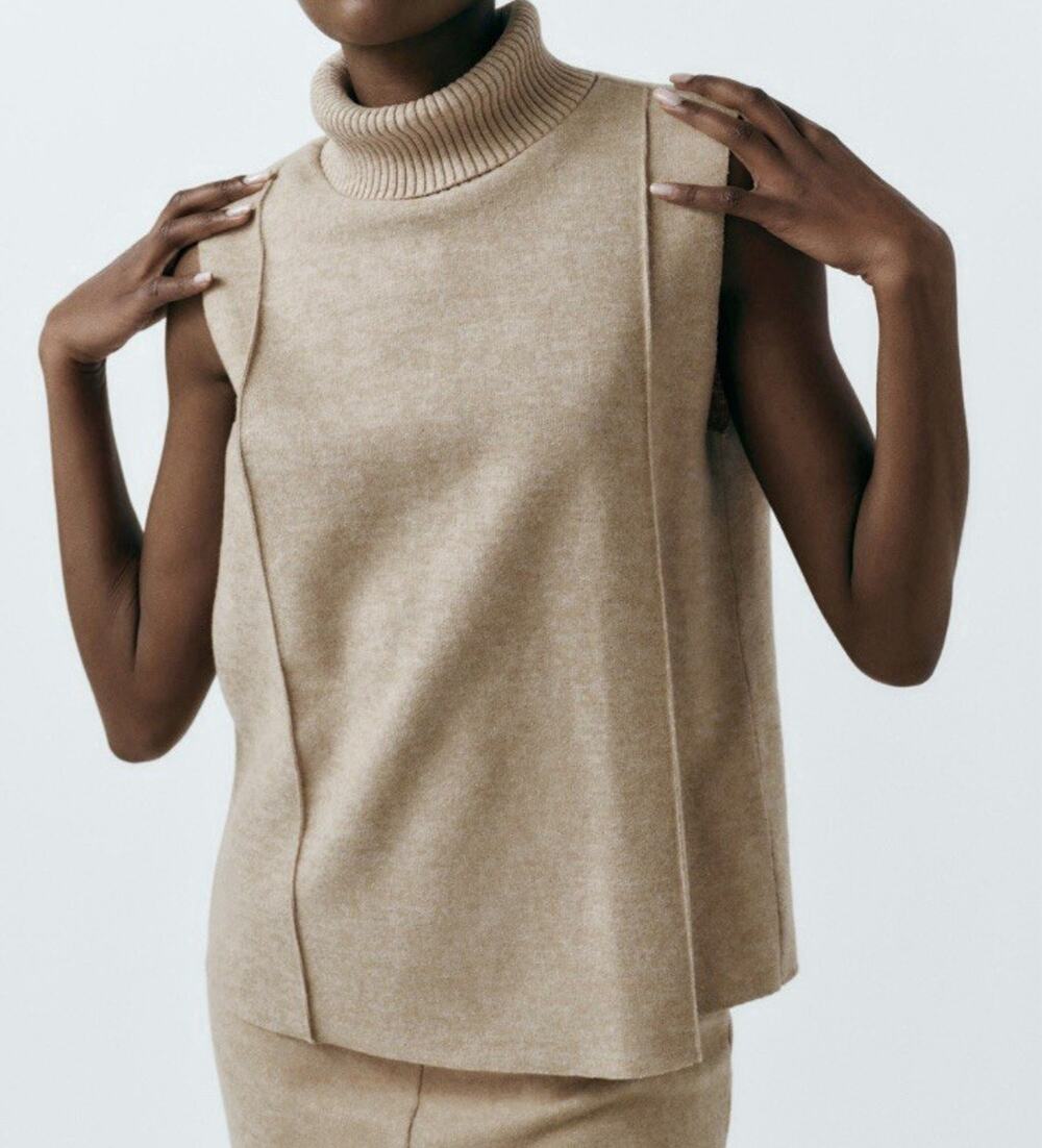 Zara Tan/Beige Sleeveless Turtleneck Sweater Size L Mod Chic Cozy Sophisticated